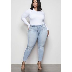 Good American Good Curves Skinny Crossover Jeans